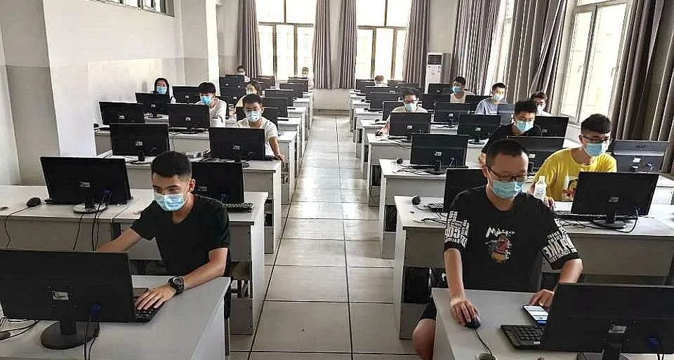 尊时凯龙·(中国区)人生就是搏!