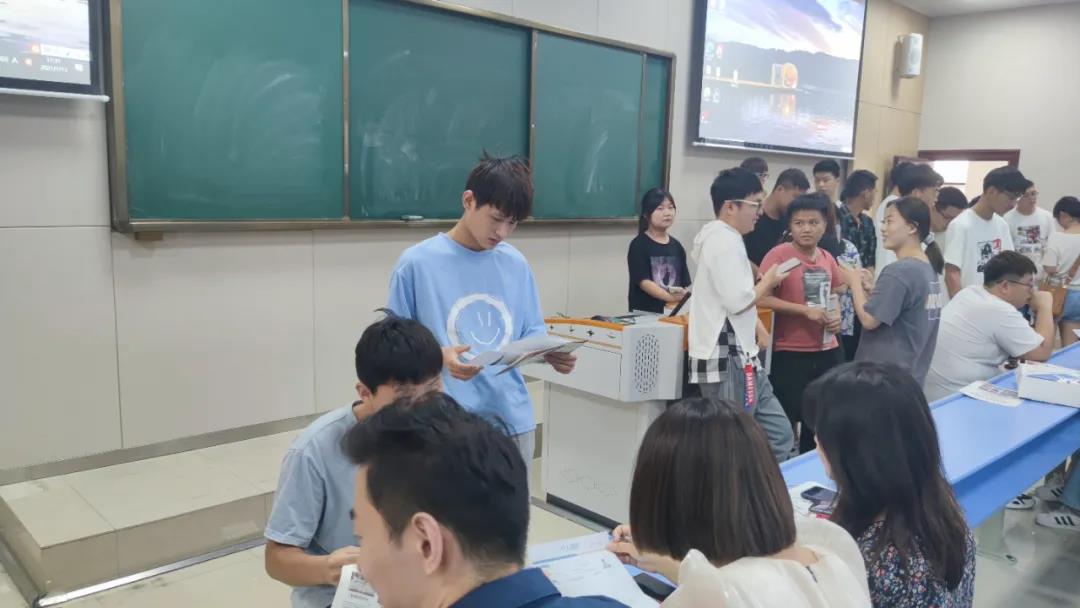 尊时凯龙·(中国区)人生就是搏!