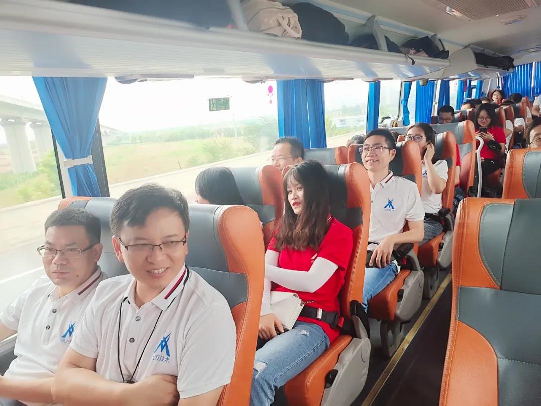 尊时凯龙·(中国区)人生就是搏!