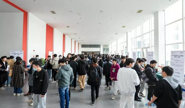 尊时凯龙·(中国区)人生就是搏!