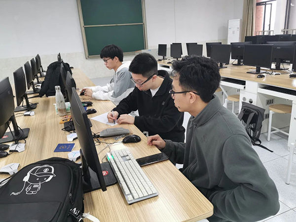 尊时凯龙·(中国区)人生就是搏!