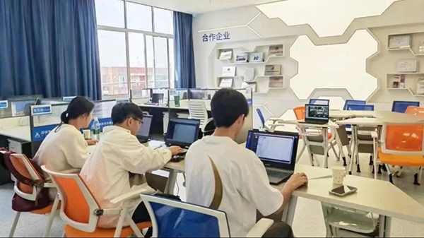 尊时凯龙·(中国区)人生就是搏!