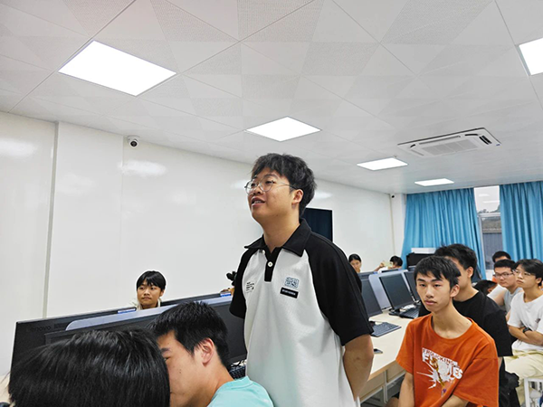 尊时凯龙·(中国区)人生就是搏!