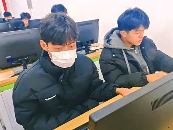 尊时凯龙·(中国区)人生就是搏!