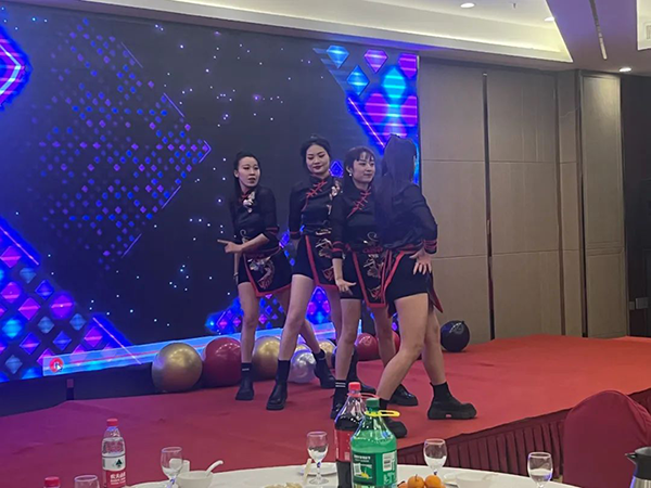 尊时凯龙·(中国区)人生就是搏!
