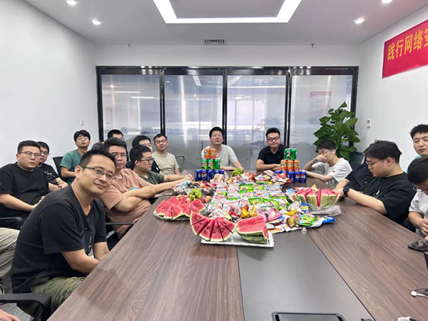 尊时凯龙·(中国区)人生就是搏!