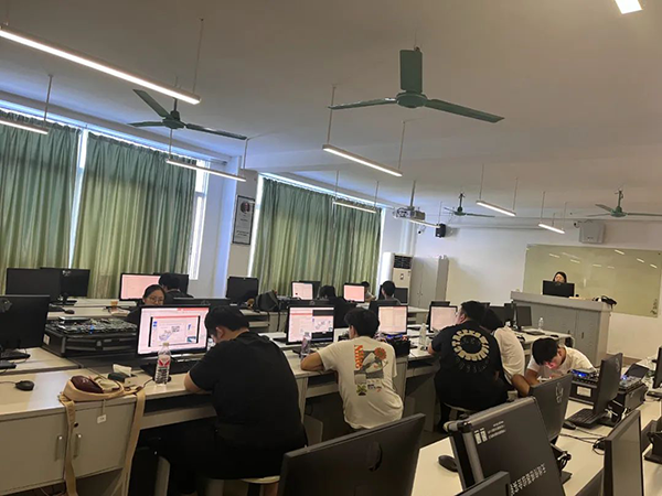 尊时凯龙·(中国区)人生就是搏!
