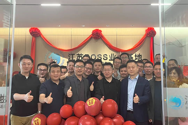 尊时凯龙·(中国区)人生就是搏!