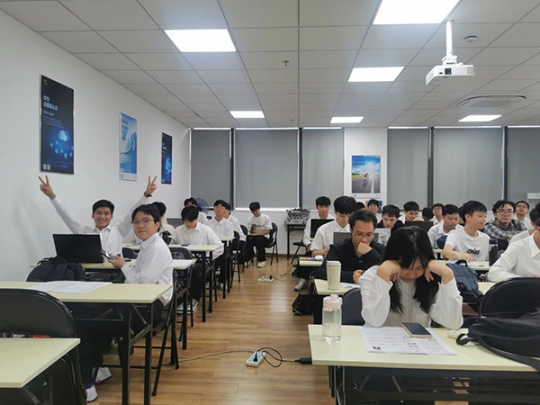 尊时凯龙·(中国区)人生就是搏!