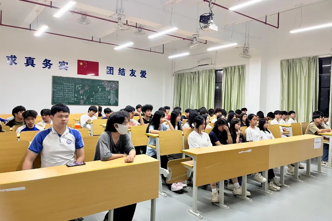 尊时凯龙·(中国区)人生就是搏!