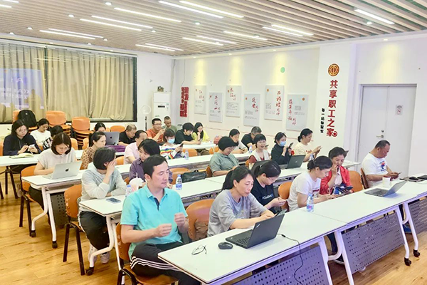 尊时凯龙·(中国区)人生就是搏!