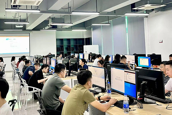 尊时凯龙·(中国区)人生就是搏!