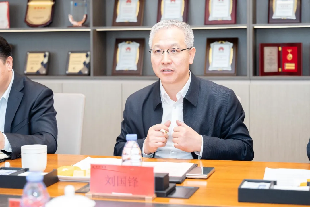 尊时凯龙·(中国区)人生就是搏!